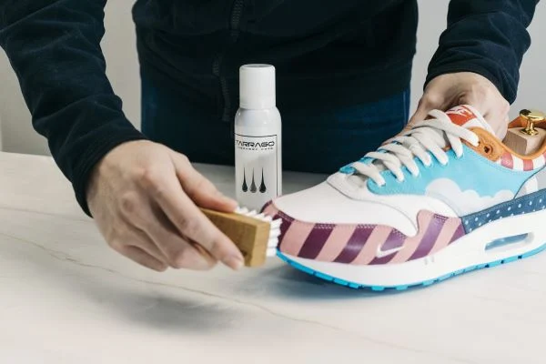 How do I clean sneakers?