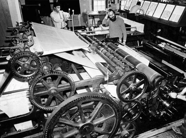 What is the history of the printing press?