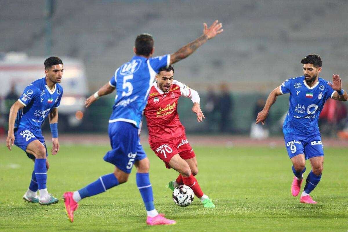 بائو: استقلال و پرسپولیس برای قهرمانی بسته می‌شوند  سپاهان همیشه مدعی قهرمانی است